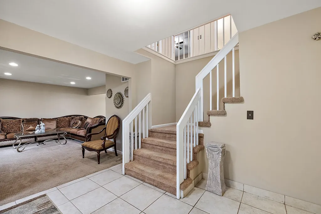 30521 Knighton Drive Farmington Hills City MI 48331