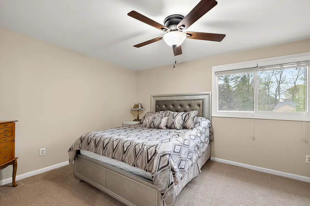 30521 Knighton Drive Farmington Hills City MI 48331