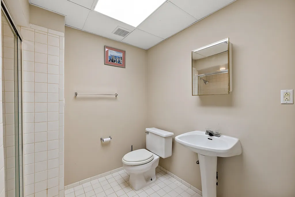 30521 Knighton Drive Farmington Hills City MI 48331