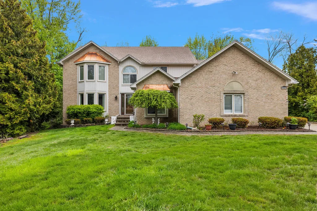 30521 Knighton Drive Farmington Hills City MI 48331
