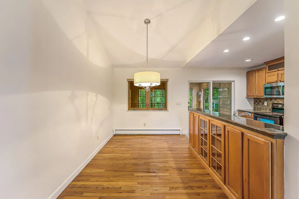 2150 Stephen Terrace Ann Arbor City MI 48103