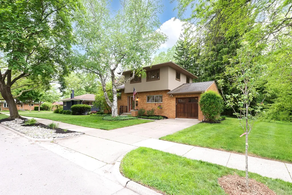2150 Stephen Terrace Ann Arbor City MI 48103