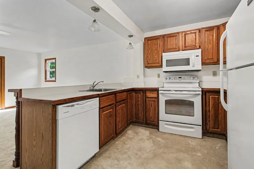 1311 Kingwood Street Ypsilanti Charter Township MI 48197