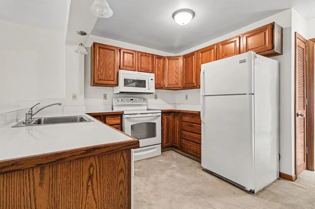 1311 Kingwood Street Ypsilanti Charter Township MI 48197
