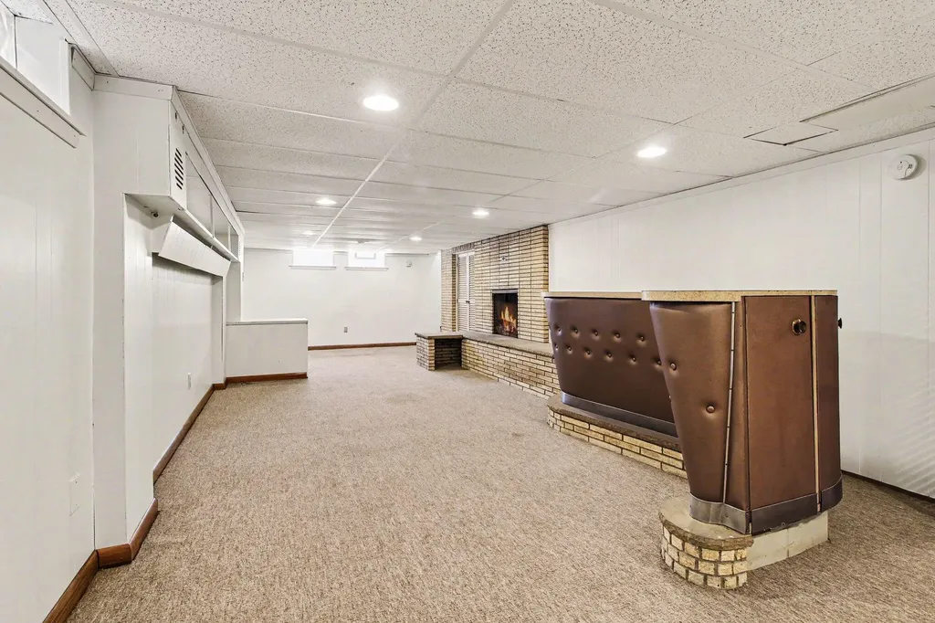 1311 Kingwood Street Ypsilanti Charter Township MI 48197