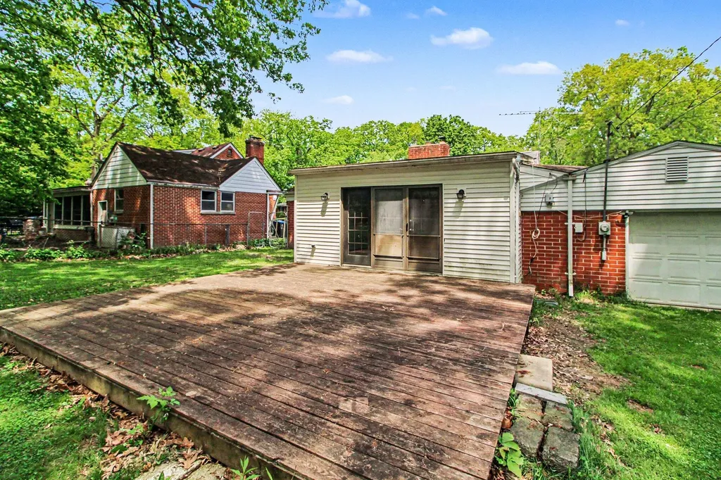 1311 Kingwood Street Ypsilanti Charter Township MI 48197