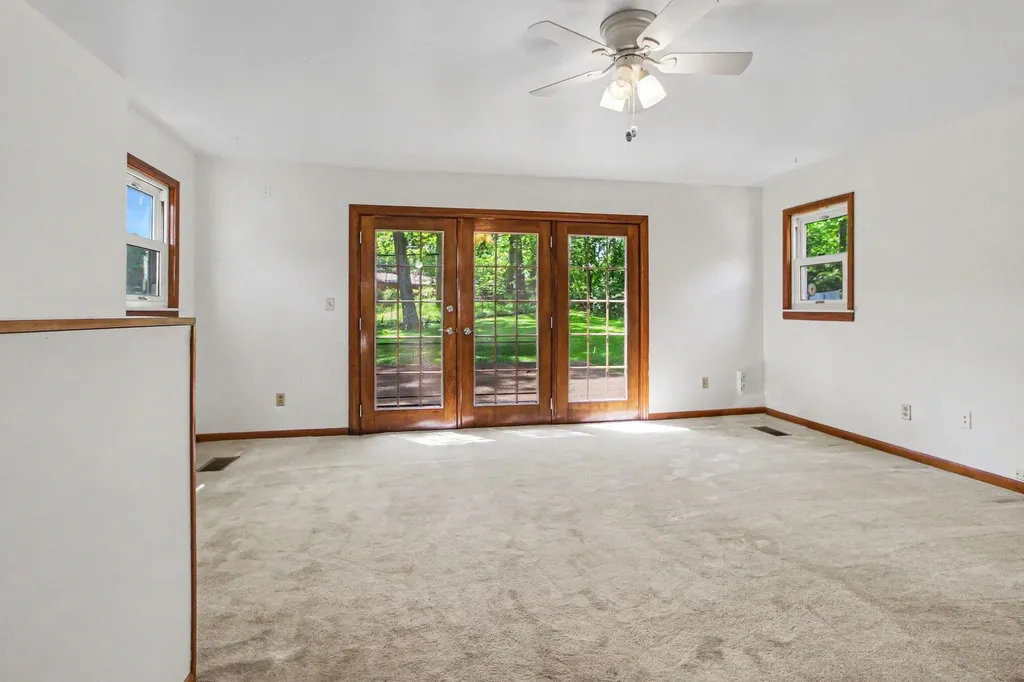 1311 Kingwood Street Ypsilanti Charter Township MI 48197