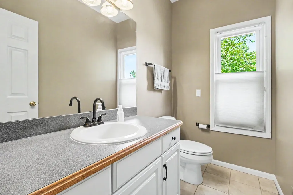 4356 Lakeside Court Pittsfield Charter Township MI 48108