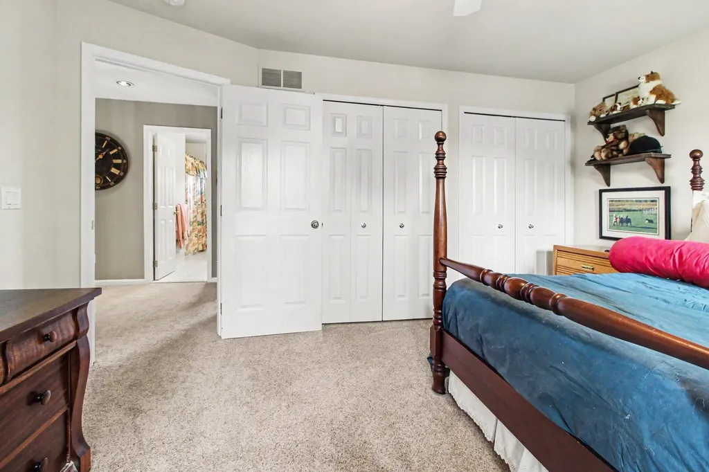 4356 Lakeside Court Pittsfield Charter Township MI 48108