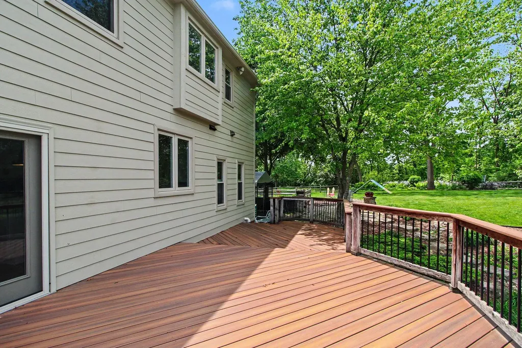 4356 Lakeside Court Pittsfield Charter Township MI 48108