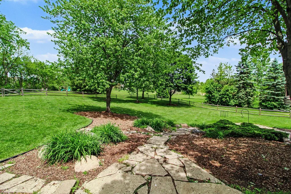 4356 Lakeside Court Pittsfield Charter Township MI 48108