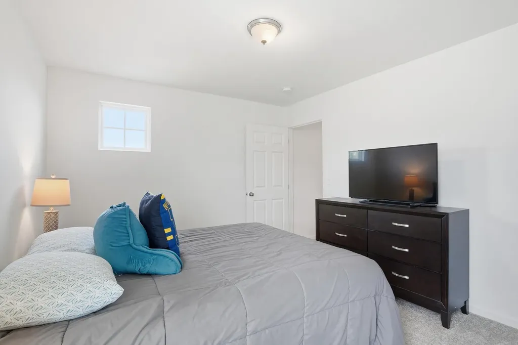 275 Honey Tree Way Scio Township MI 48103