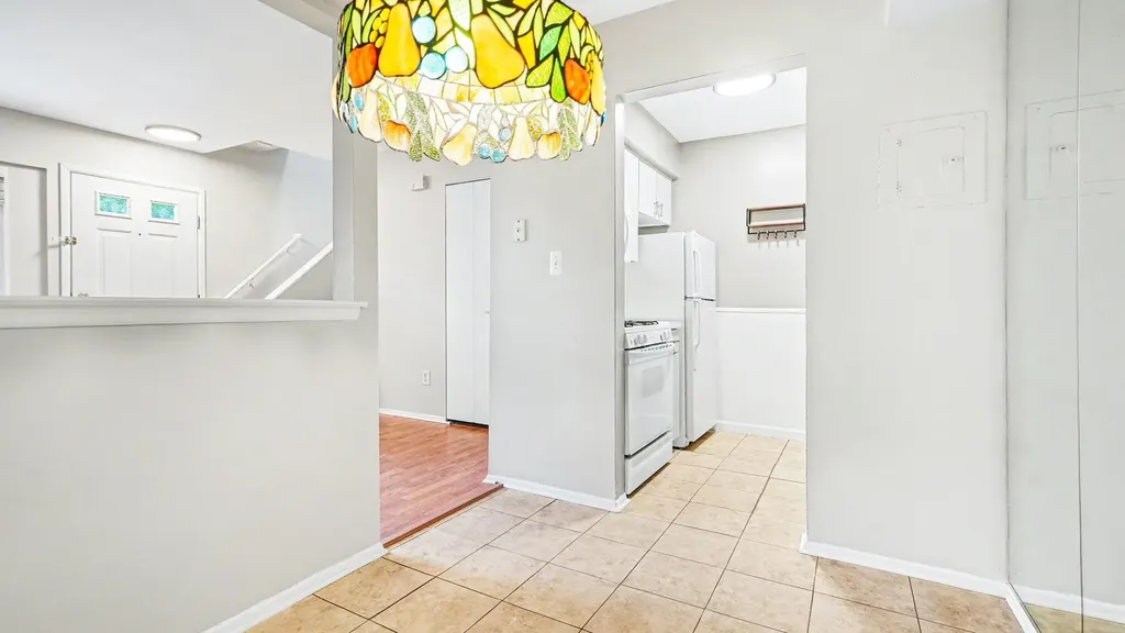 515 Long Shore Drive Ann Arbor City MI 48105