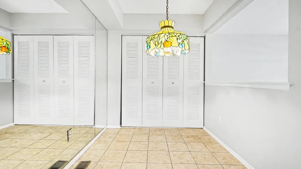 515 Long Shore Drive Ann Arbor City MI 48105