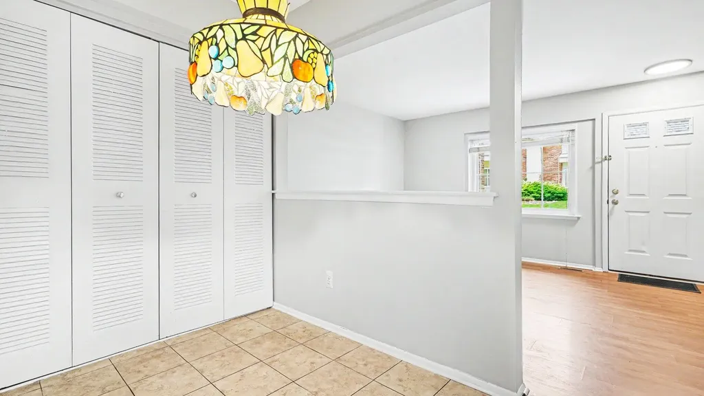 515 Long Shore Drive Ann Arbor City MI 48105