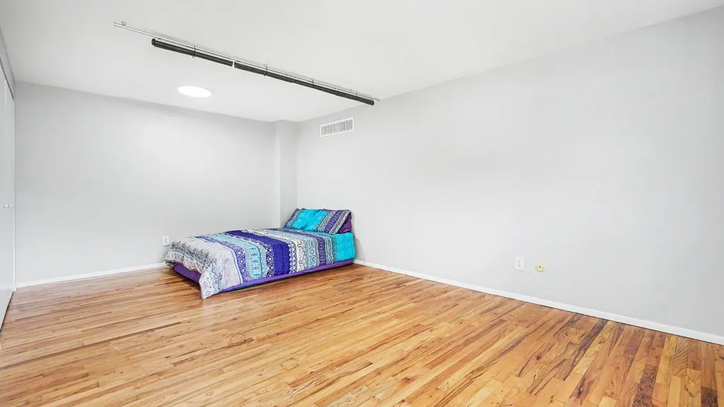 515 Long Shore Drive Ann Arbor City MI 48105