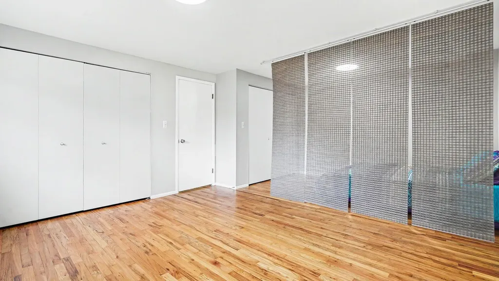 515 Long Shore Drive Ann Arbor City MI 48105
