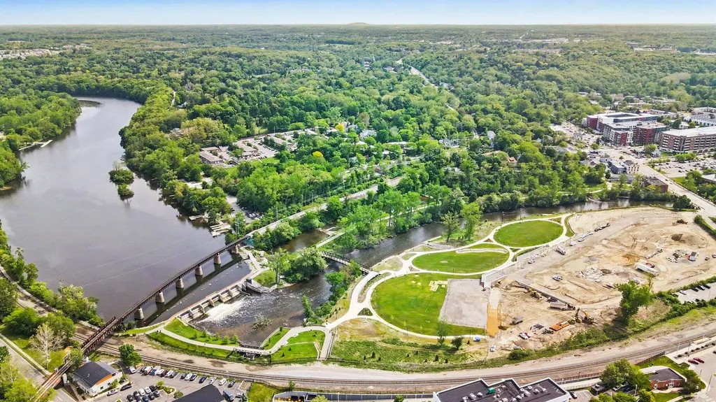 515 Long Shore Drive Ann Arbor City MI 48105