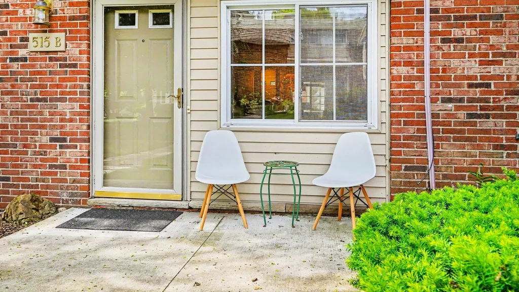 515 Long Shore Drive Ann Arbor City MI 48105