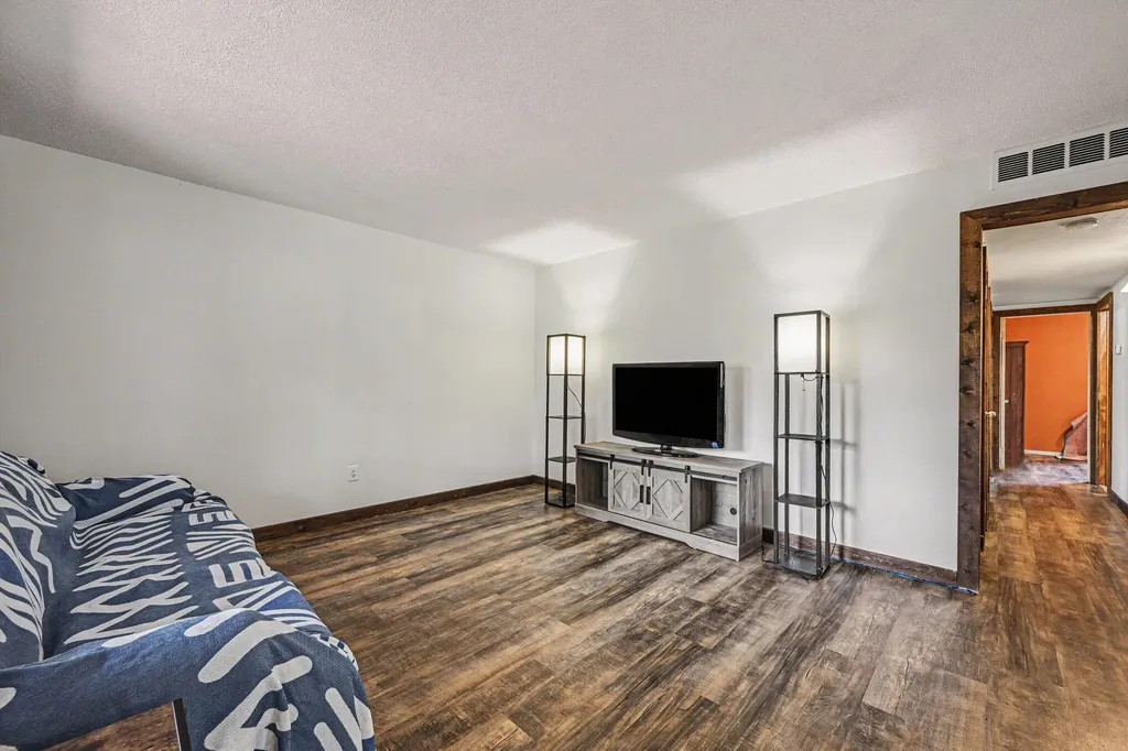 6550 Saline Drive Waterford Charter Township MI 48329