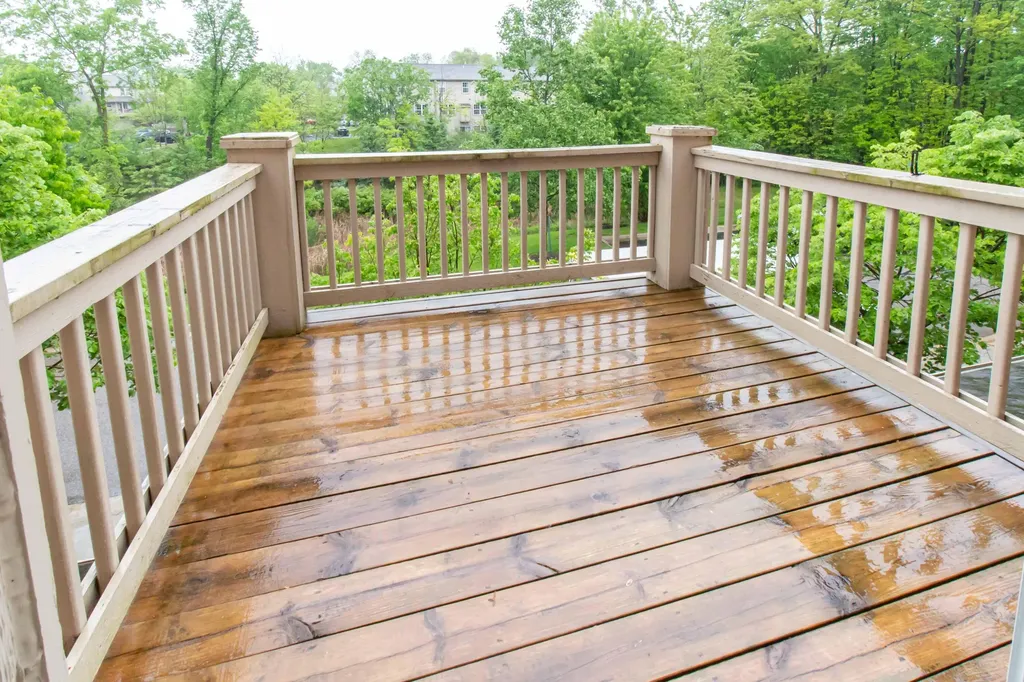 3068 Barclay Way Ann Arbor City MI 48105