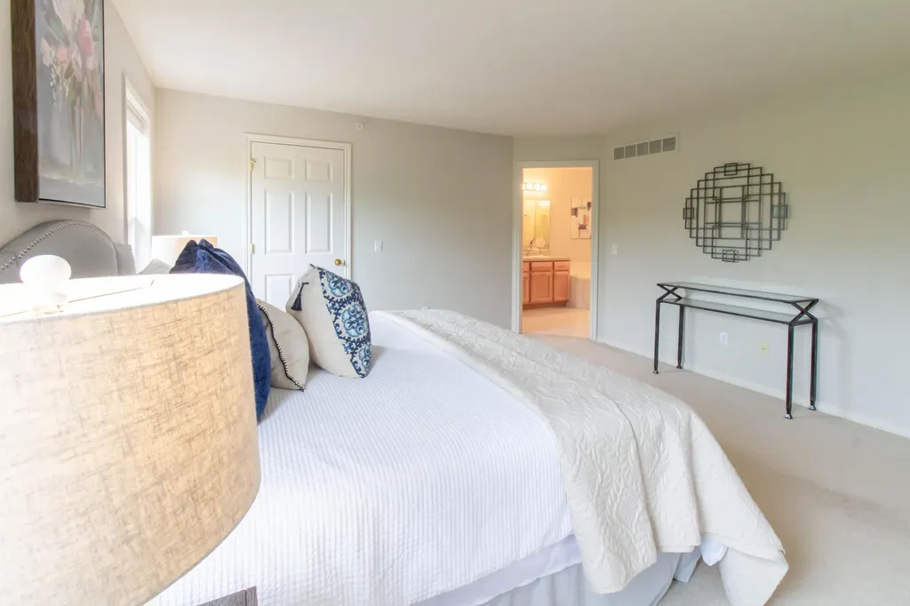 3068 Barclay Way Ann Arbor City MI 48105