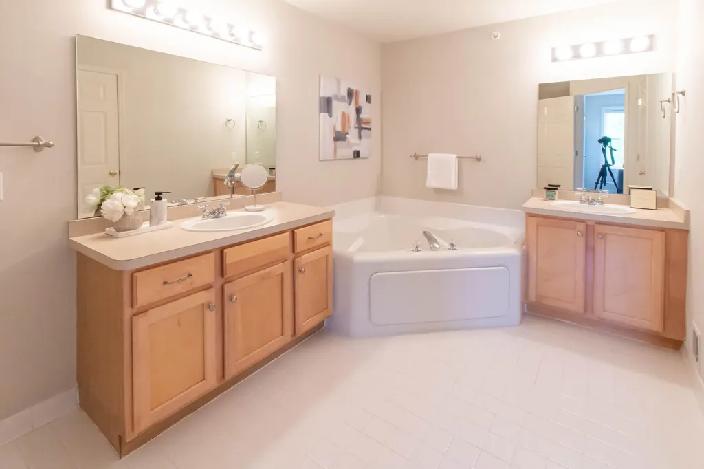 3068 Barclay Way Ann Arbor City MI 48105