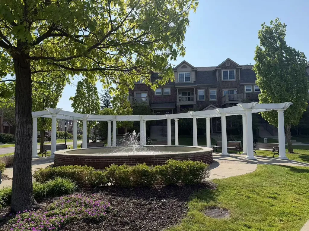 3068 Barclay Way Ann Arbor City MI 48105