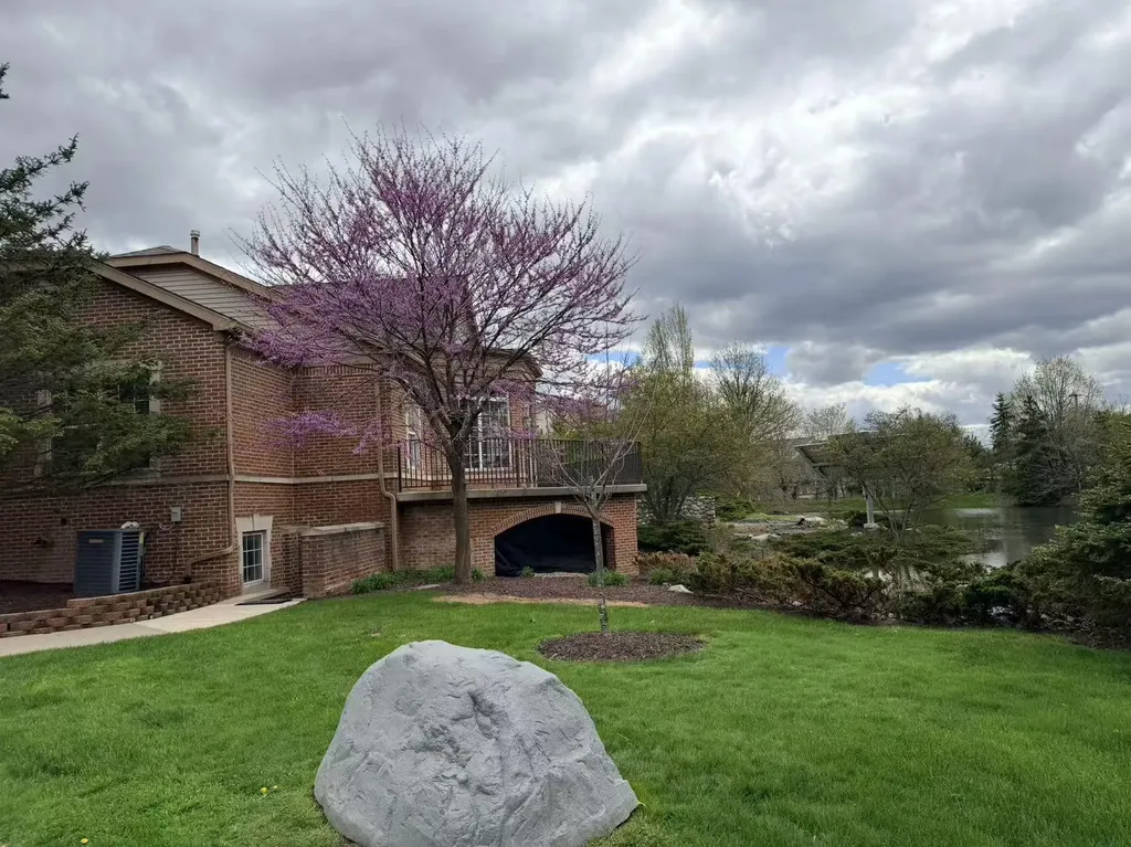 3068 Barclay Way Ann Arbor City MI 48105