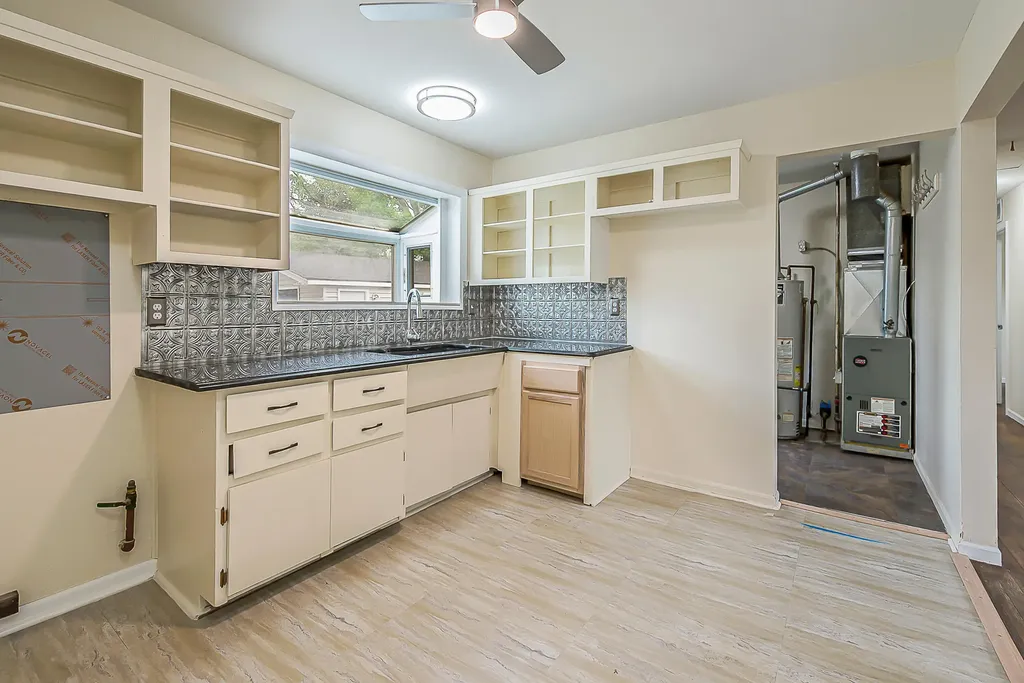 1398 Hunter Avenue Ypsilanti Charter Township MI 48198
