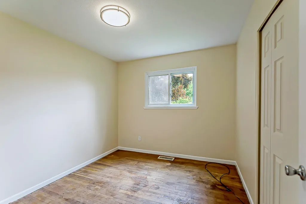 1398 Hunter Avenue Ypsilanti Charter Township MI 48198