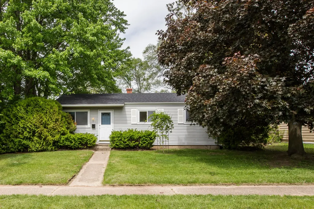 1398 Hunter Avenue Ypsilanti Charter Township MI 48198