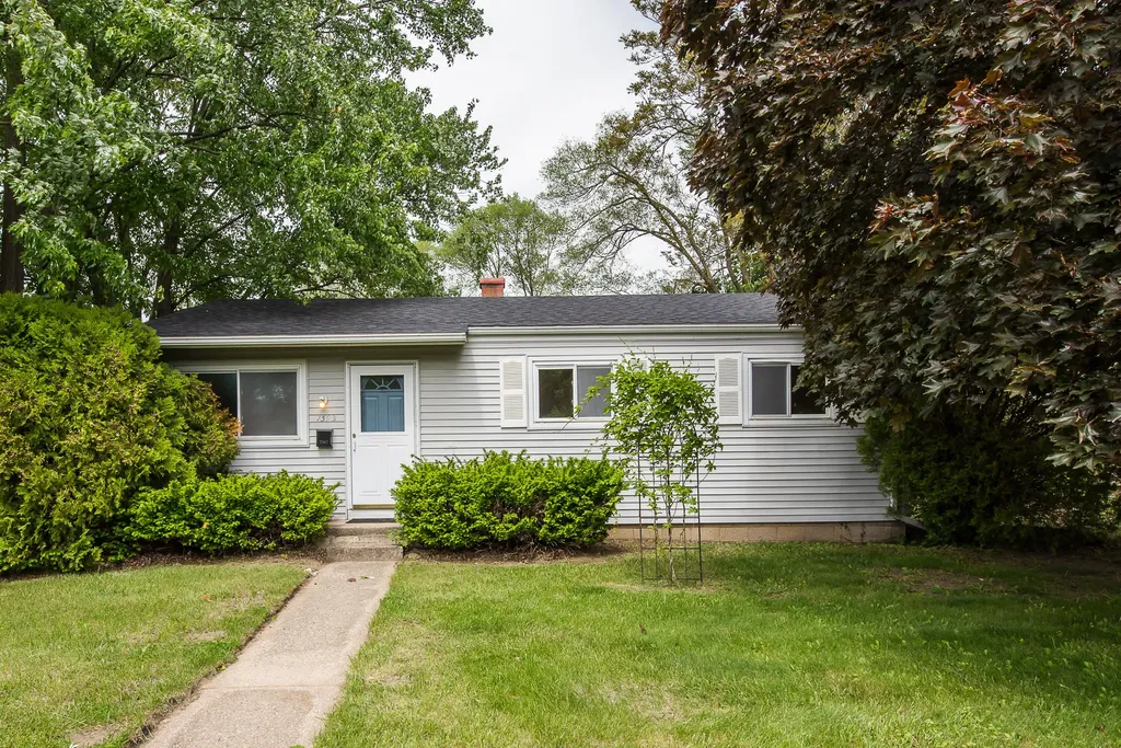 1398 Hunter Avenue Ypsilanti Charter Township MI 48198