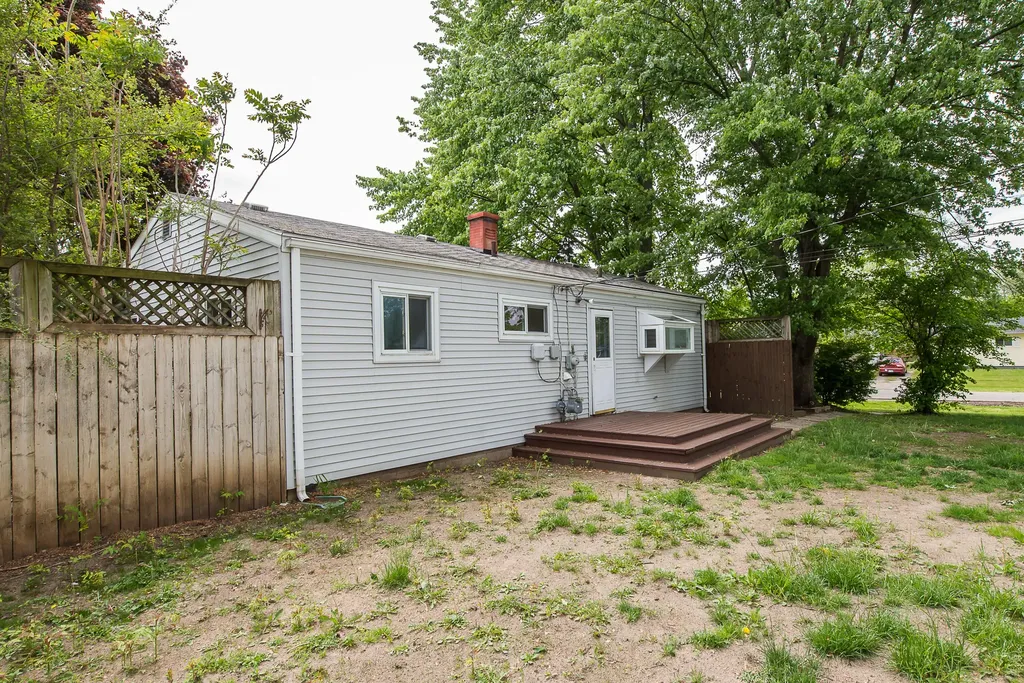 1398 Hunter Avenue Ypsilanti Charter Township MI 48198
