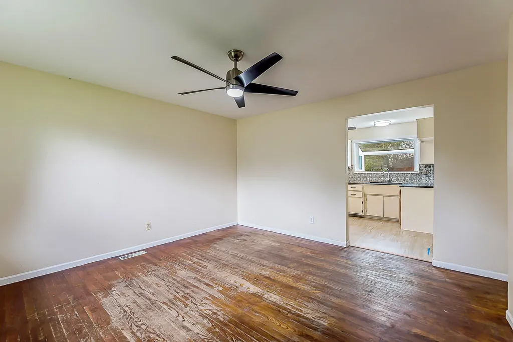 1398 Hunter Avenue Ypsilanti Charter Township MI 48198