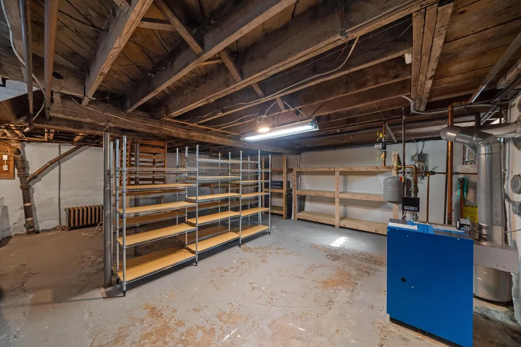 2861 Crystal Drive Pittsfield Charter Township MI 48108
