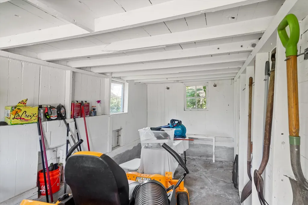 2861 Crystal Drive Pittsfield Charter Township MI 48108