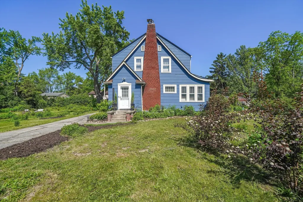 2861 Crystal Drive Pittsfield Charter Township MI 48108