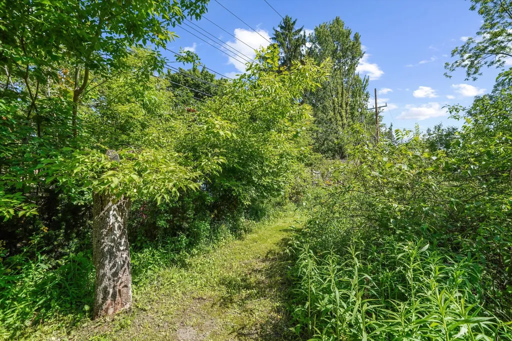 2861 Crystal Drive Pittsfield Charter Township MI 48108