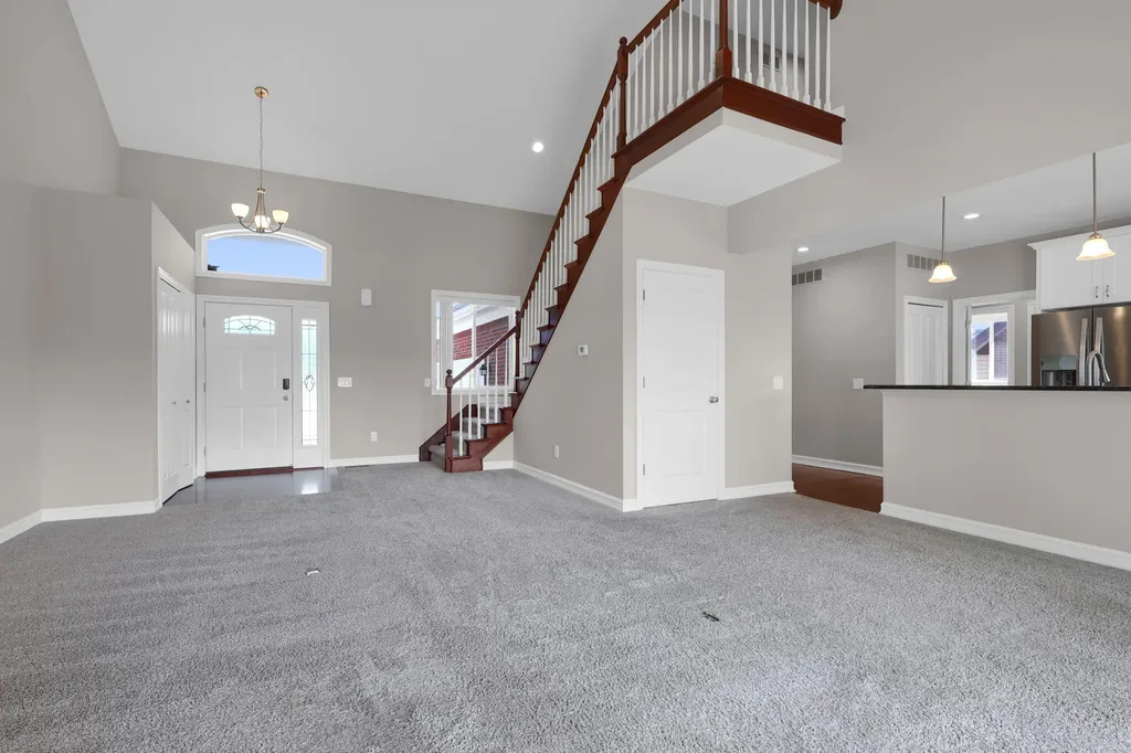 48484 Jefferson Avenue Chesterfield Township MI 48047