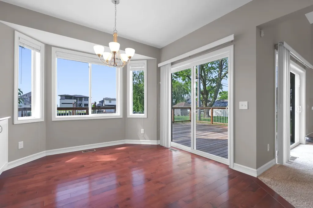 48484 Jefferson Avenue Chesterfield Township MI 48047