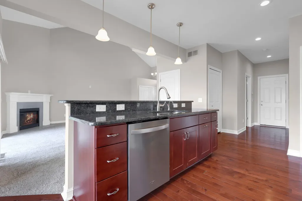 48484 Jefferson Avenue Chesterfield Township MI 48047
