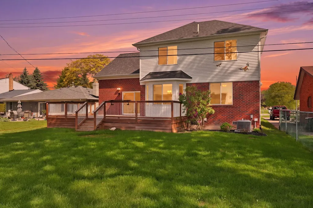 48484 Jefferson Avenue Chesterfield Township MI 48047