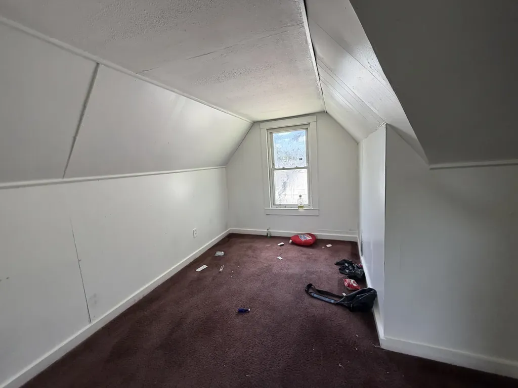 8294 Rosemont Avenue Detroit City MI 48228