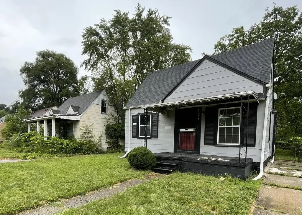 8294 Rosemont Avenue Detroit City MI 48228