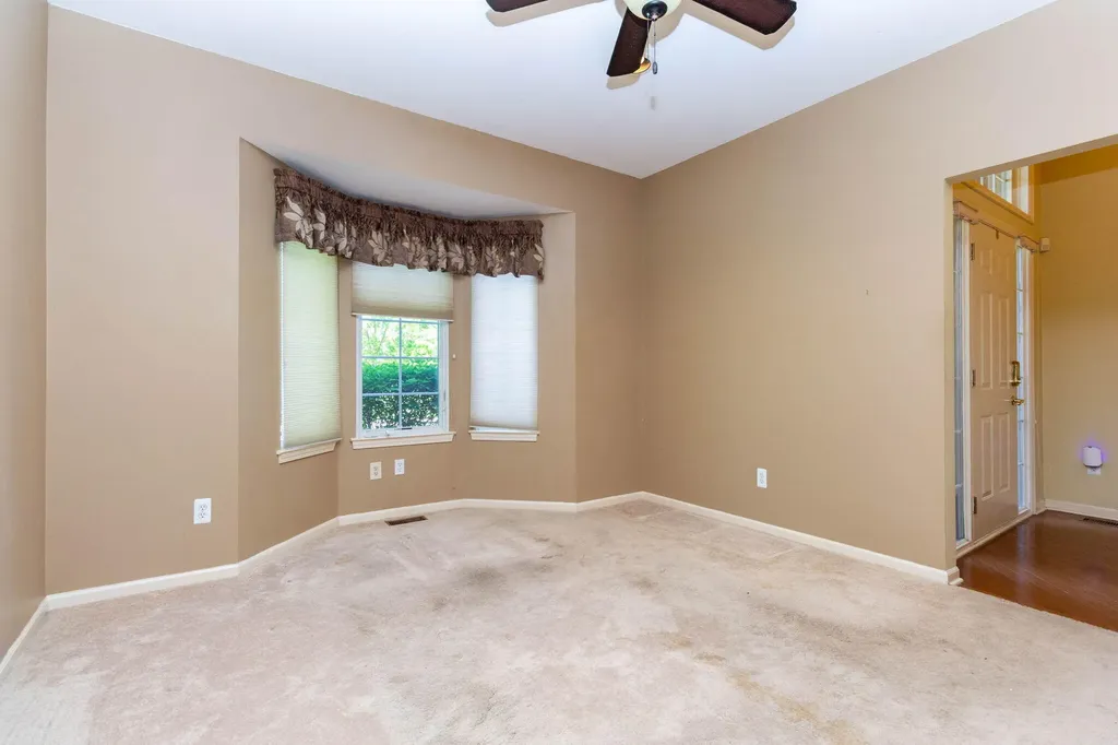 47507 Vistas Cir Drive N Canton Charter Township MI 48188