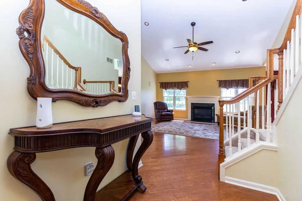47507 Vistas Cir Drive N Canton Charter Township MI 48188