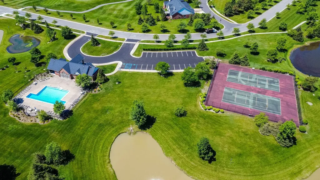 47507 Vistas Cir Drive N Canton Charter Township MI 48188