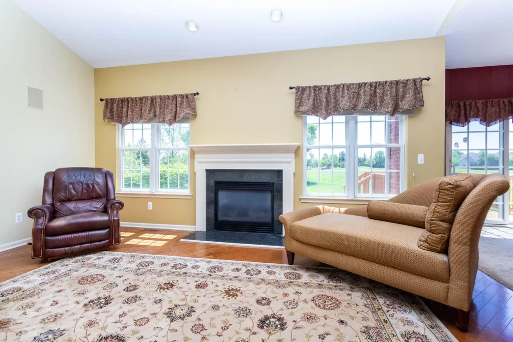 47507 Vistas Cir Drive N Canton Charter Township MI 48188