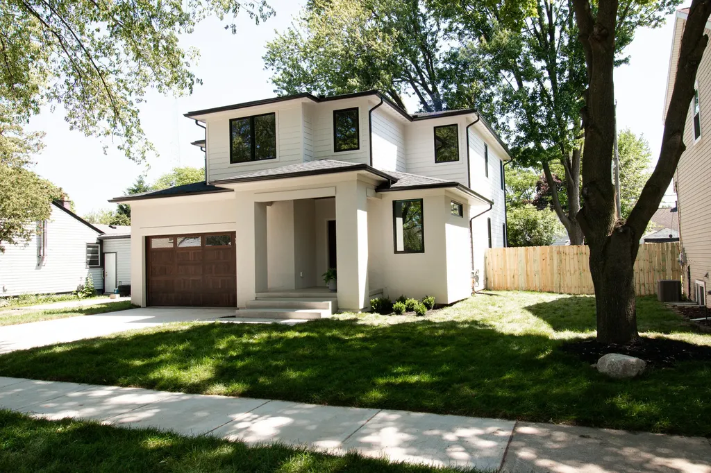 2324 Dallas Avenue Royal Oak City MI 48067